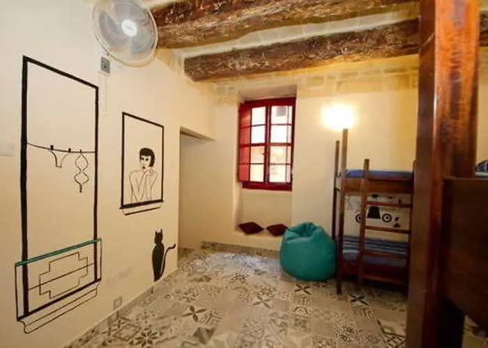 Shared By Vallettastay (adults Only) Ostello *